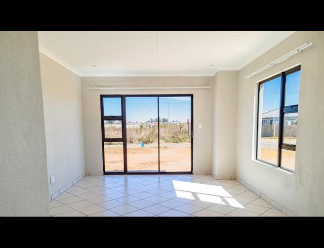 3 BEDROOM HOUSE FOR SALE IN WINDMILL PARK